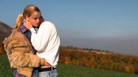 Amateur eurobabe doggystyle fucked in farm field